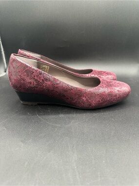 SAS Sofia USA Wedge Pump Black